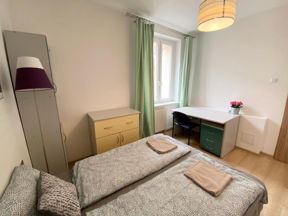 Hello Apartments Amazing River View 4 Bedrooms & Balcony Danzica Esterno foto
