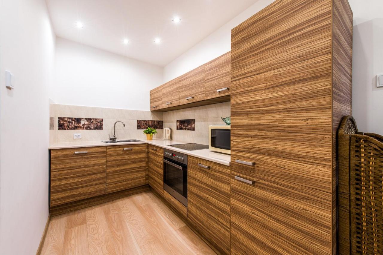Hello Apartments Amazing River View 4 Bedrooms & Balcony Danzica Esterno foto
