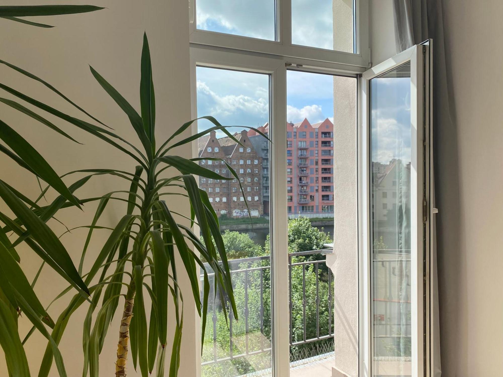 Hello Apartments Amazing River View 4 Bedrooms & Balcony Danzica Esterno foto